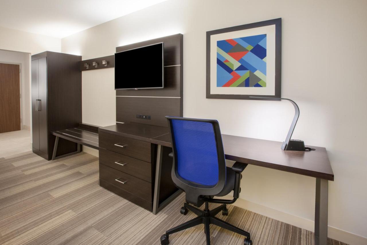 Holiday Inn Express & Suites Windsor East - Lakeshore By Ihg Tecumseh Luaran gambar