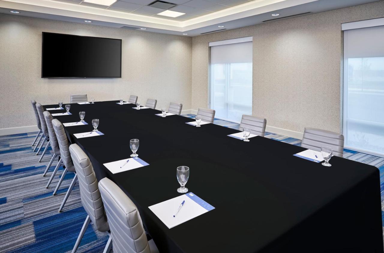 Holiday Inn Express & Suites Windsor East - Lakeshore By Ihg Tecumseh Luaran gambar
