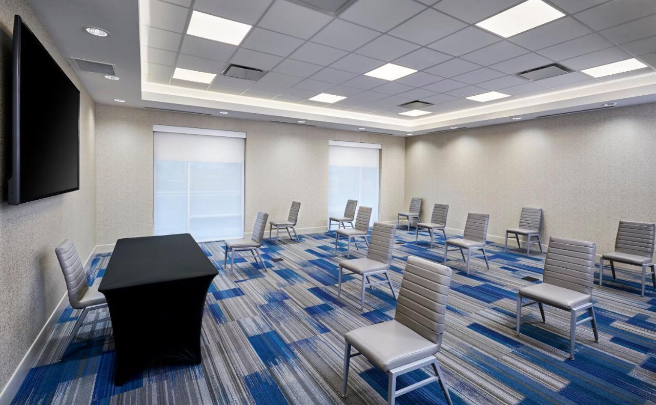 Holiday Inn Express & Suites Windsor East - Lakeshore By Ihg Tecumseh Luaran gambar